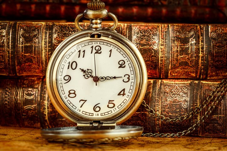 Antique watches buyers Pelican Bay. Updated 2026