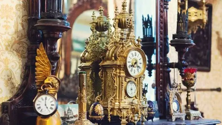 We Buy and Sell Antiques in Pelican Bay South Florida. Updated 2026